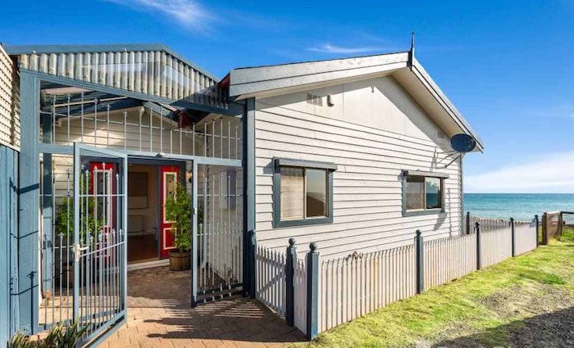 Aspendale beachfront cottage sold for 2.39 million